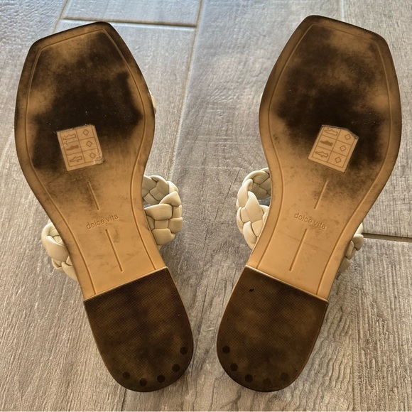 Dolce Vita Indy Cream Slide Sandal - Picture 6 of 7